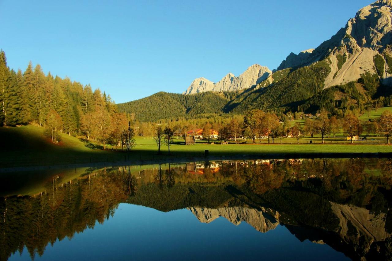 Haus Intaba Apartment Ramsau am Dachstein Bagian luar foto