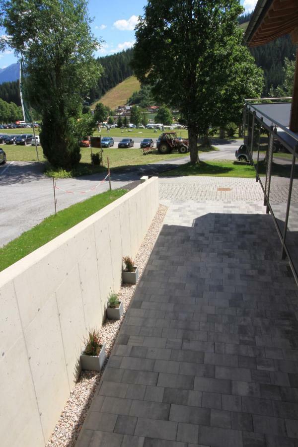 Haus Intaba Apartment Ramsau am Dachstein Bagian luar foto